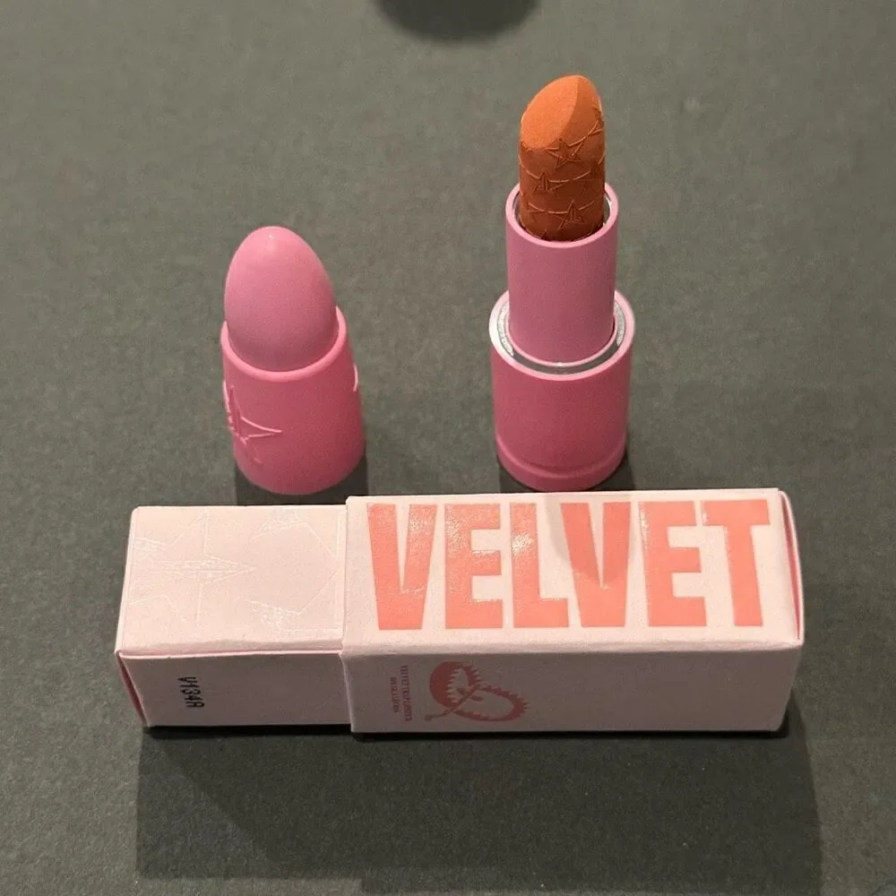 Jeffree Star *NEW* lipstick “WYOMING ICED TEA” Velvet Trap full size